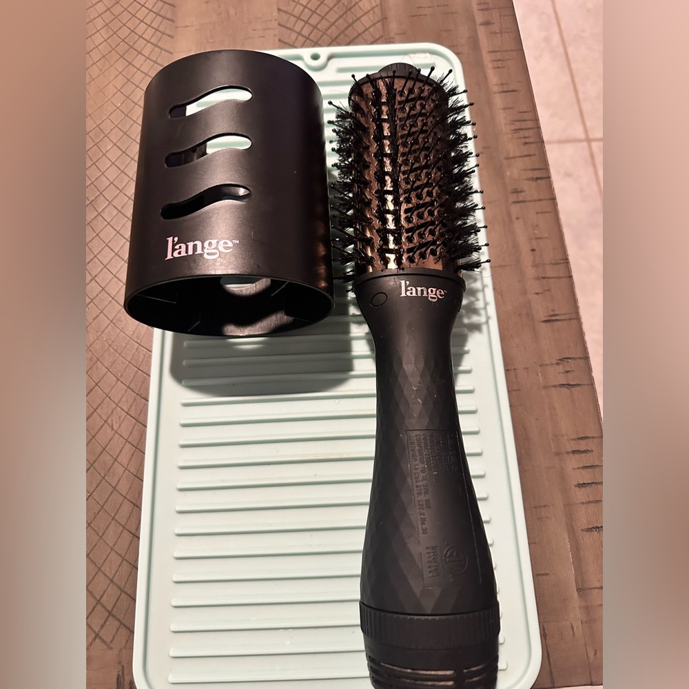 L'ange Black Round Hair Brush